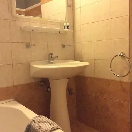 Отель Arion